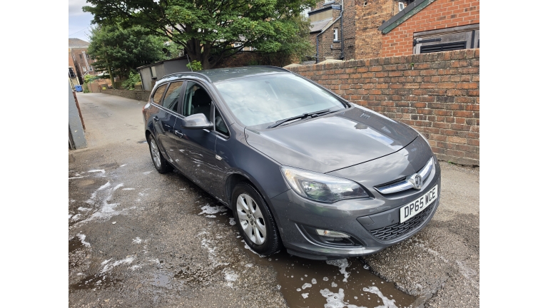 Vauxhall Astra Estate